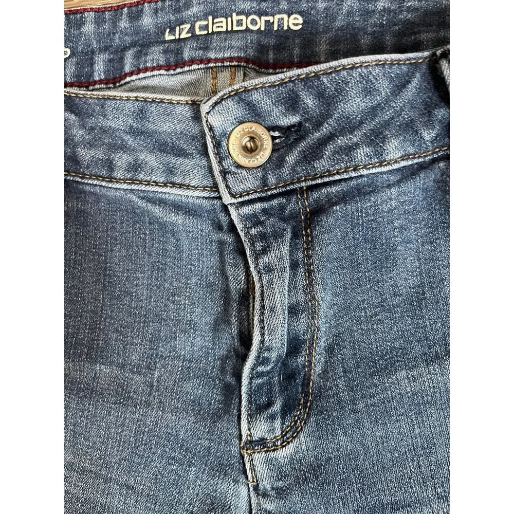 Liz Claiborne Boyfriend Skinny Jeans Size 10 Medium Wash Denim Casual Wear - Picture 3 of 4